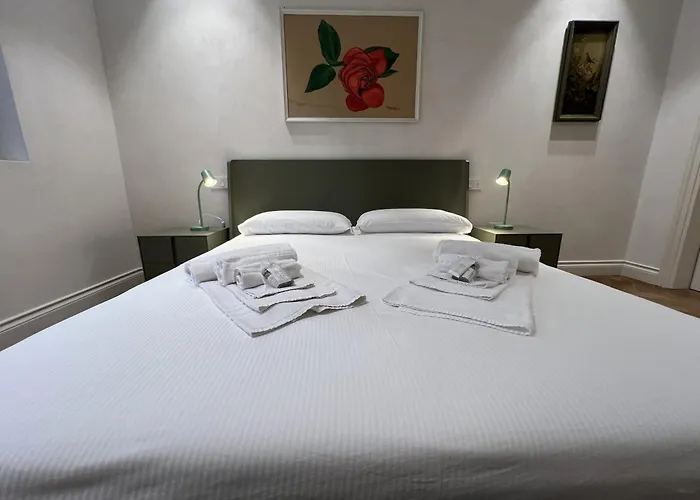 Palazzo 44 * Verona