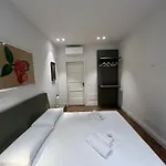 Palazzo 44 דירה *