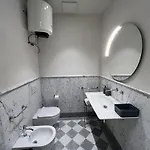 Palazzo 44 *